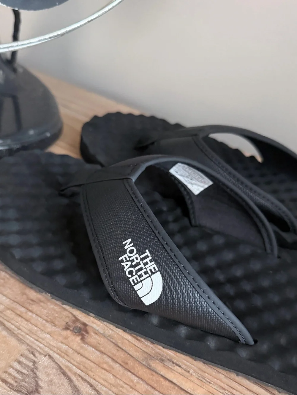 Men’s North Face Base Camp Black Slip On Sandal Flip Flops Chunky Size 11